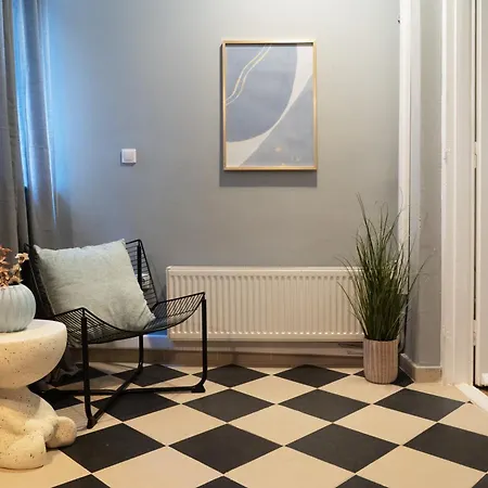 New Stylish 2bd With Balcony テッサロニキ