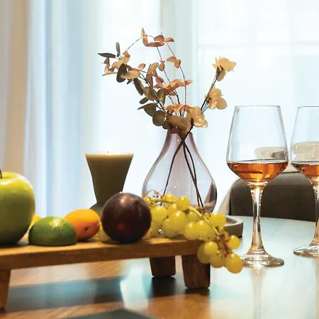 アパート New Stylish 2bd With Balcony